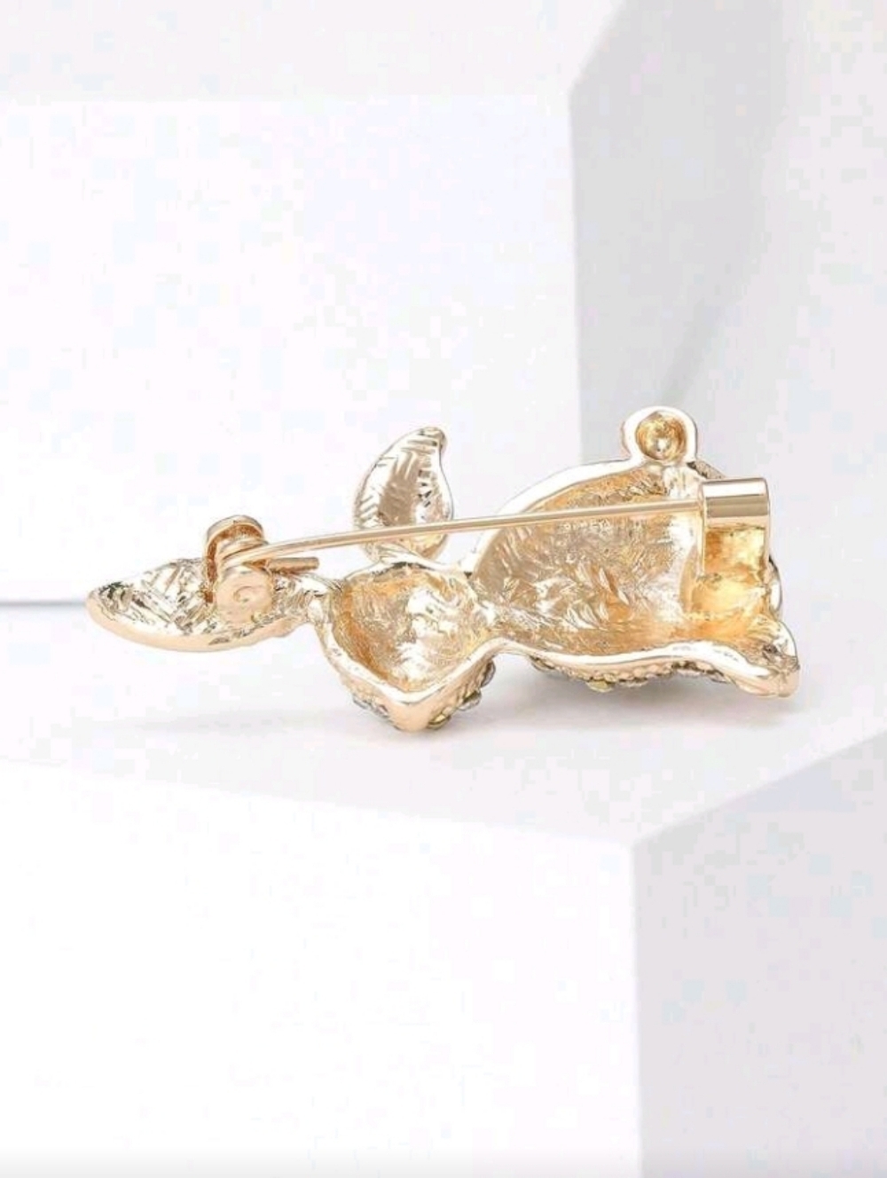 Gold Rhinestone Bunny Brooch Pin - Picture 3 of 4